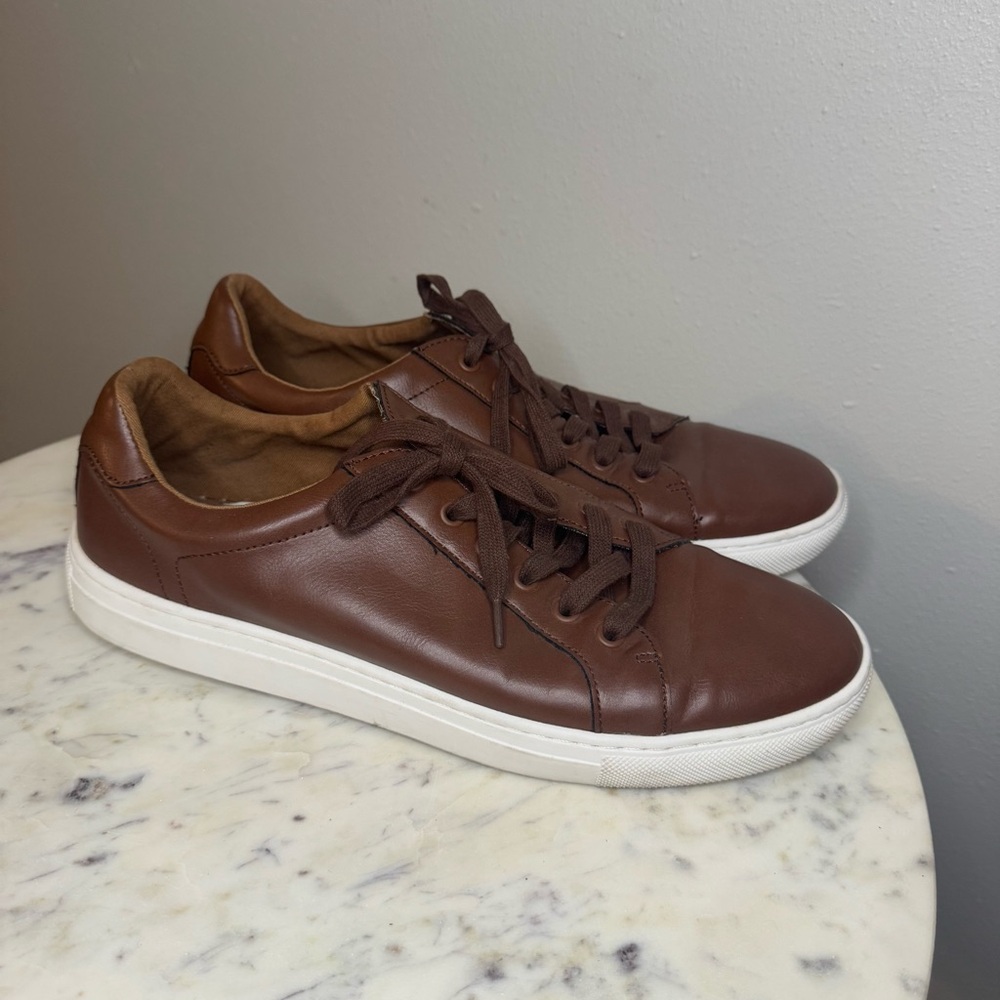 Banana Republic Mens Shoes Size 9 Brown Vegan Leather sneakers - Picture 2 of 7